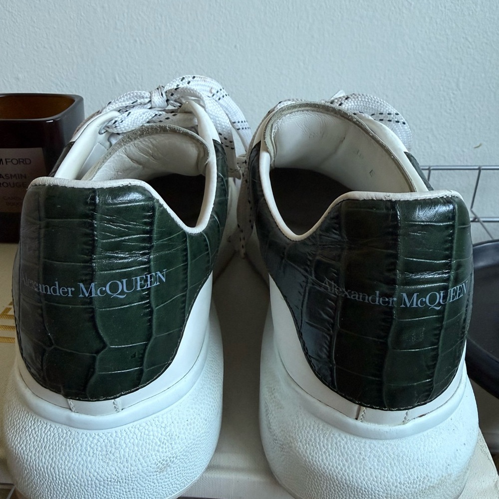 Alexander McQueen Oversized Sneaker 'White Forest Green Crocodile' | EU 40 / US